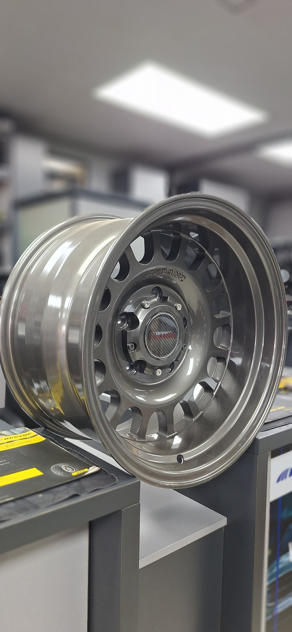 VIGOUR 5/150/17"/17X10/ET-18 GUNMETAL