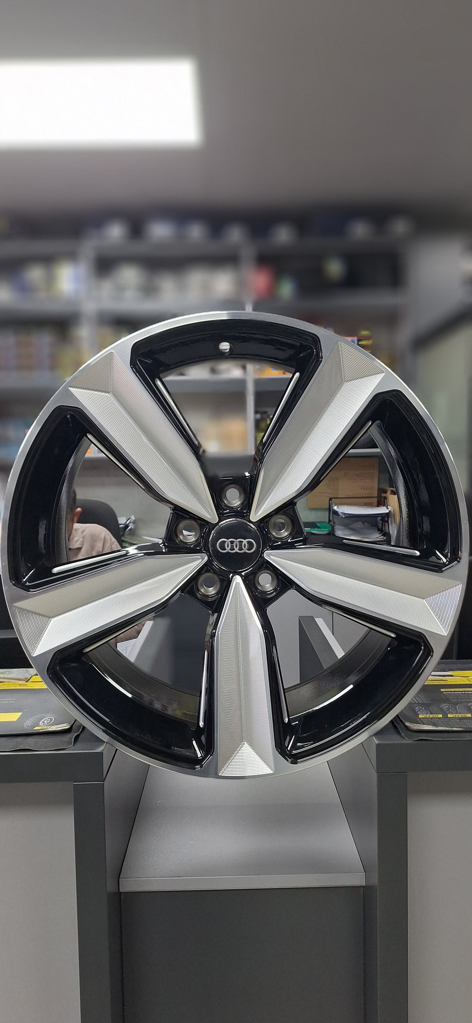 AUDI 5/112/18"/18X8/ET-35 (PRICE PER SET)