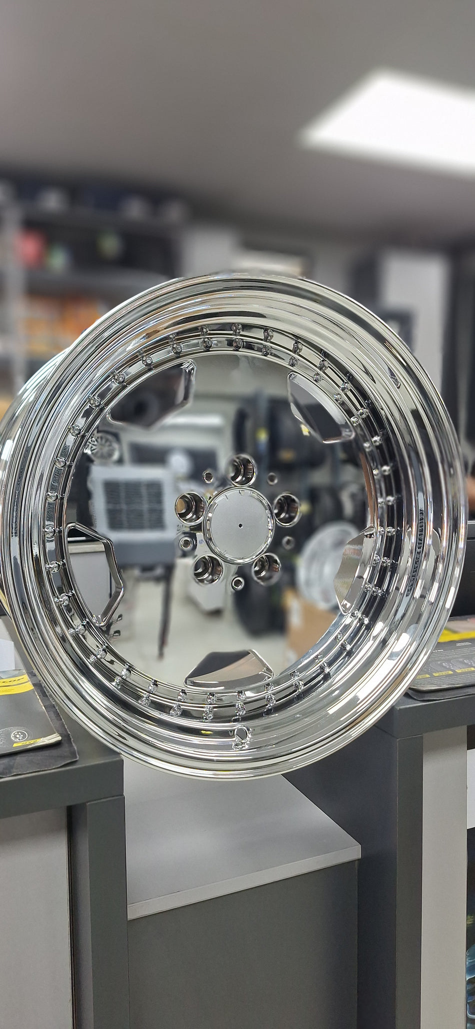 MONOBLOCK CHROME 5/112/17"/17X8/9J/ET-25 (PRICE PER SET)