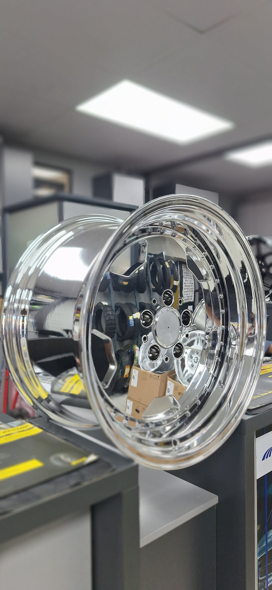 MONOBLOCK CHROME 5/112/17"/17X8/9J/ET-25 (PRICE PER SET)