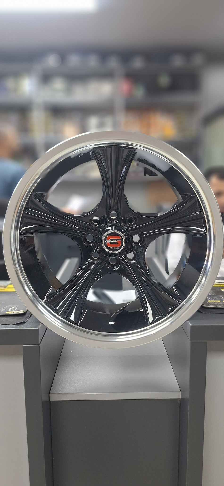 BERATTA 4/100/108/15"/15X8/ET-0 (PRICE PER SET)