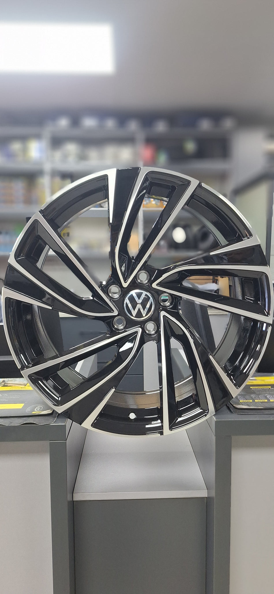 GOLF GTI 5/112/19"/19X8/ET-45