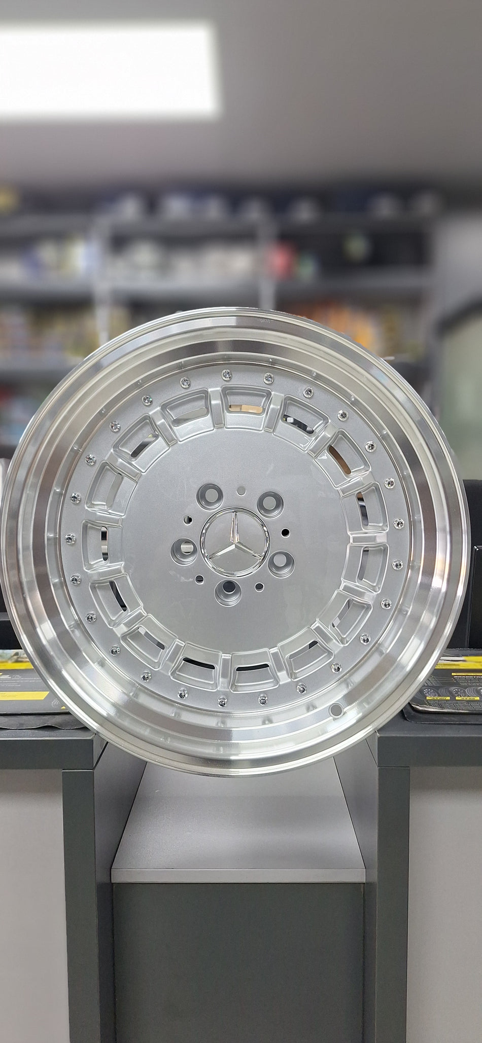 MERC 5/112/17"/17X8.5/ET20 (PRICE PER SET)