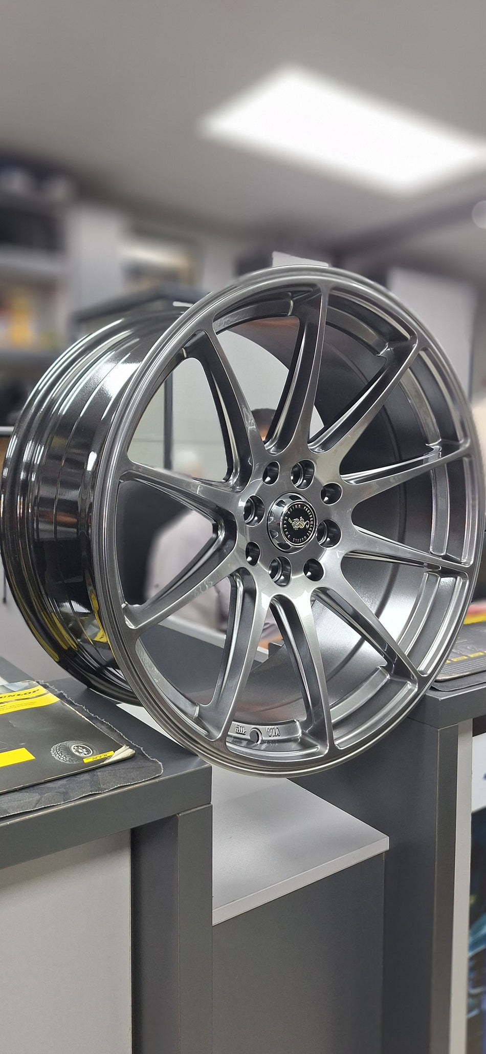 GUNMETAL 4/100/114/17"/17X8.25/ET-28 (PRICE PER SET)