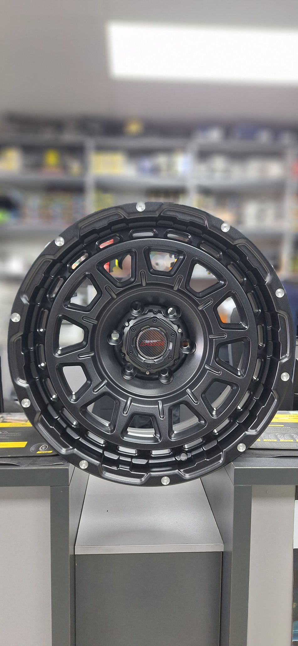 Apex 6/139/18"/18X9/ET-20 GRAPHITE FLOW FORM (PRICE PER SET)