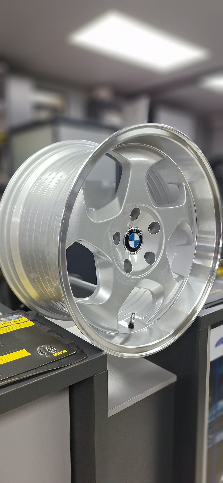 5/120/17"/17X8J/ET30 (Price Per Set)