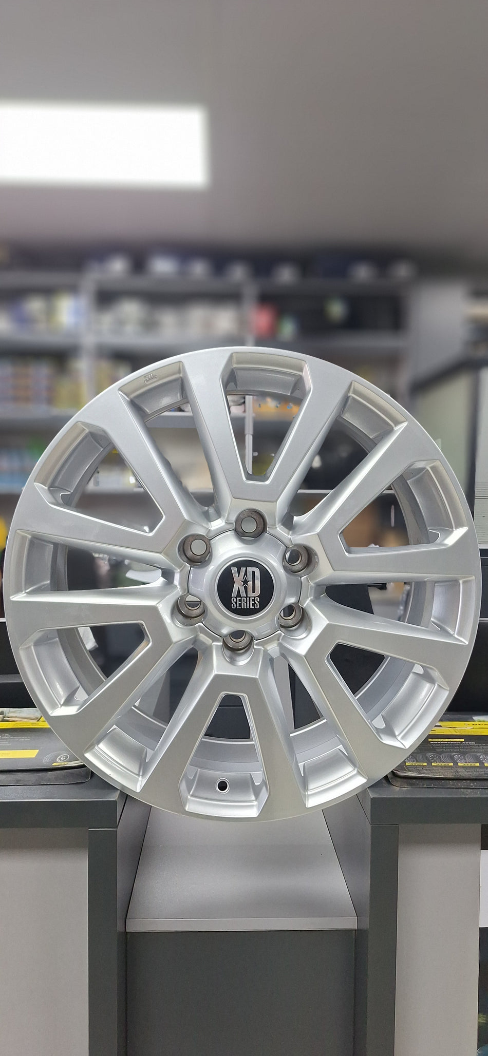 6/139/20"/20X8.5/ET-25 (PRICE PER SET)